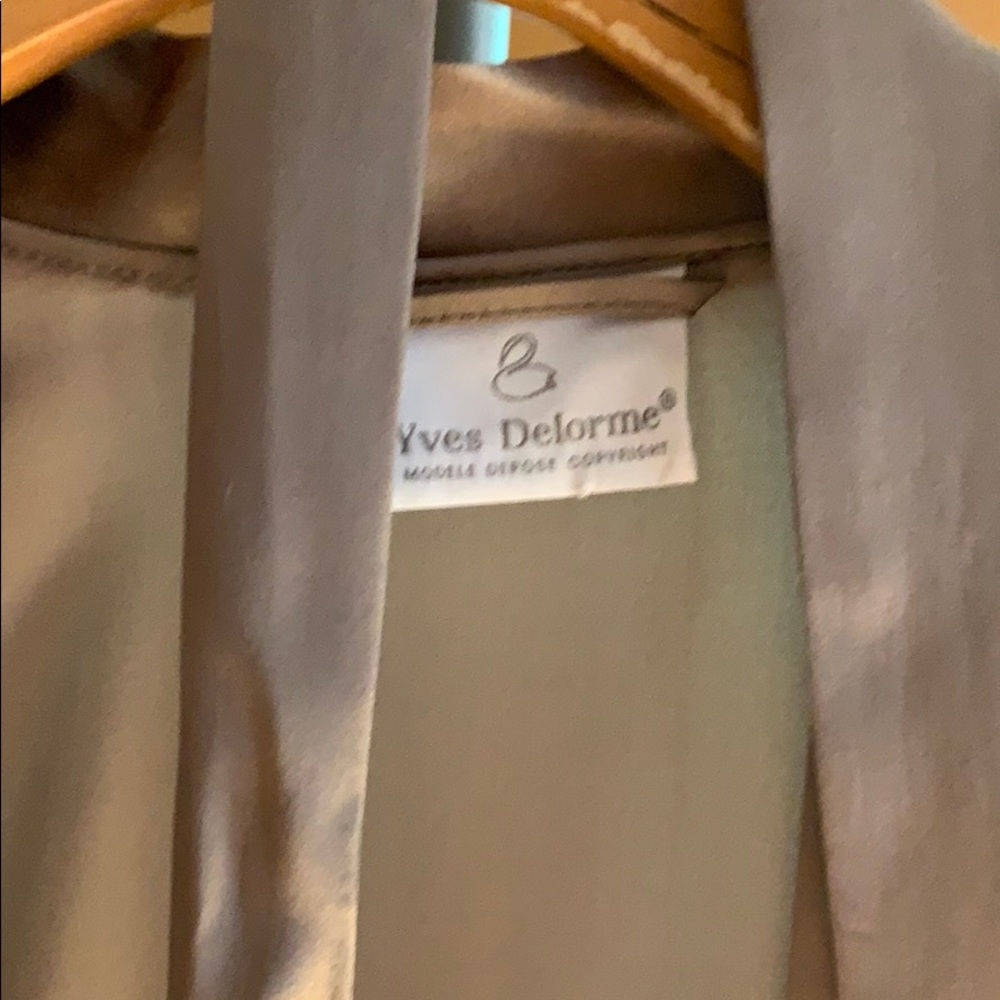 Lingere - Picture 2 of 3